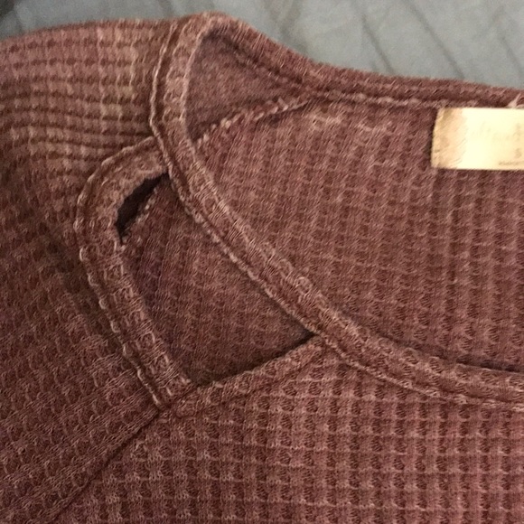 Light wash burgundy Altar’d State Long sleeve top - Picture 3 of 3